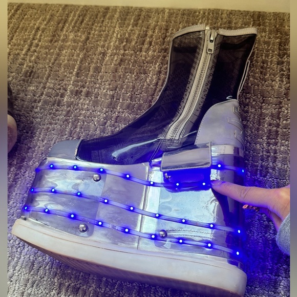 Club Exx Motherboard light up platform boots - Picture 6 of 16